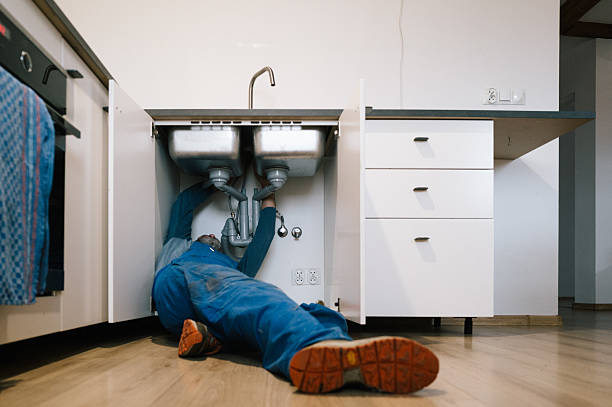Professional Plumbing technician working in Spicewood, TX